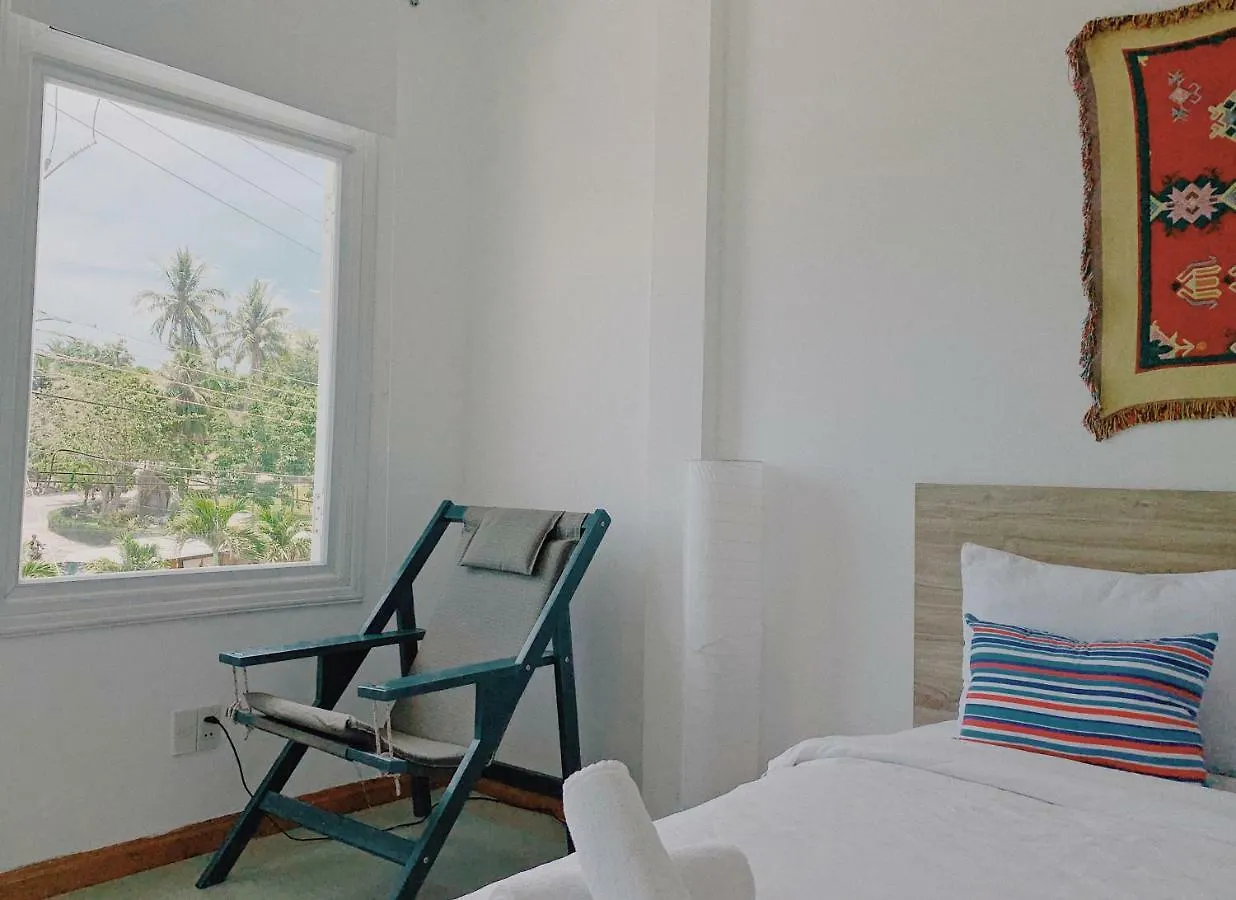 Vivid Seaside Homestay نها ترانج فيتنام