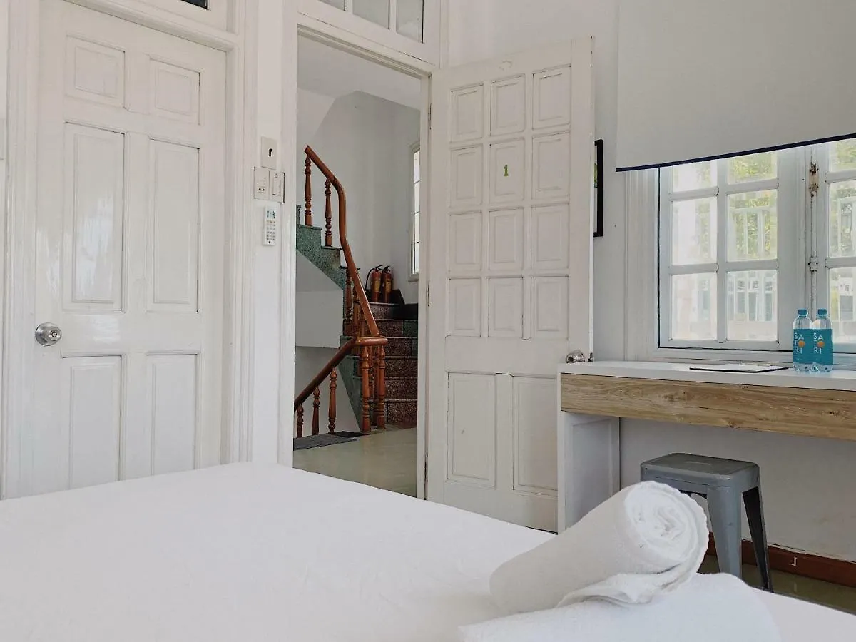 Vivid Seaside Homestay نها ترانج